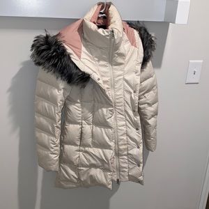 Woman’s Gotham north face jacket